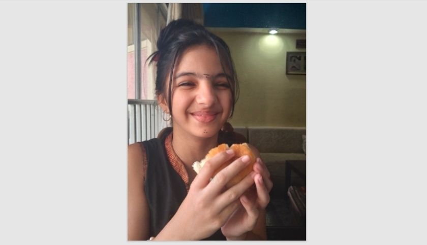 Happy Hawra Petiwala with vada paav
