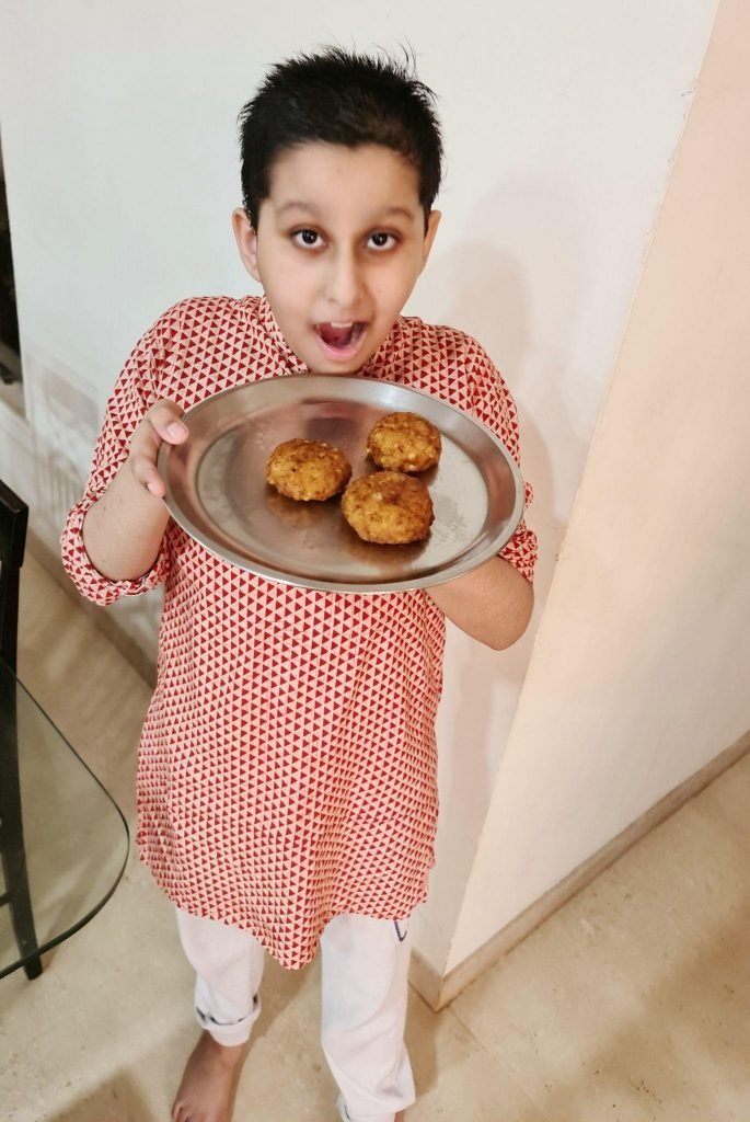 Krishh Sood about to devour his yummy sabudana vadas
