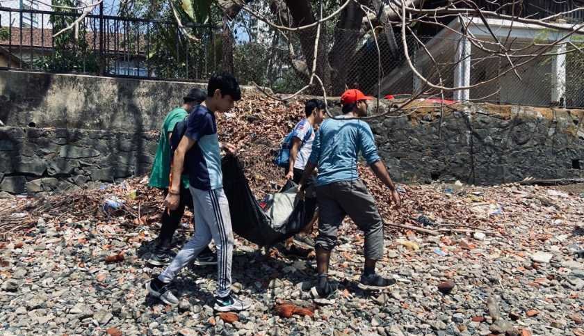 mangrove clean-up (3)
