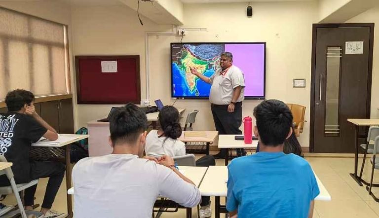 interdisciplinary-session-on-energy-and-the-hydrological-cycle-3