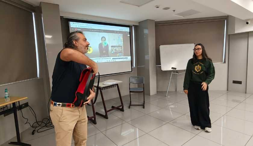 grade 12-business-class-meets-reality-learning-from-the-changemaker-behind-mirakle-couriers-1