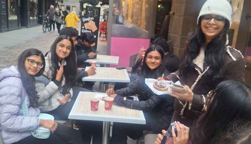 grade-9-and-11-french-trip-15