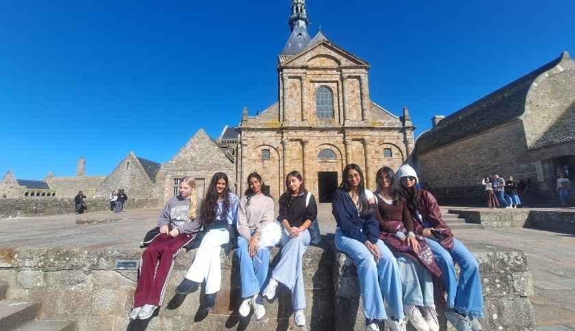 grade-9-and-11-french-trip-19