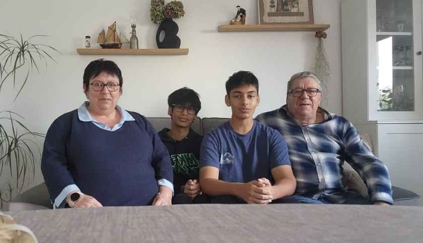 grade-9-and-11-french-trip-30