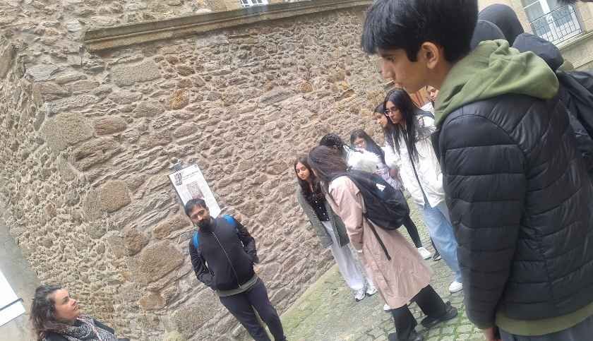 grade-9-and-11-french-trip-7