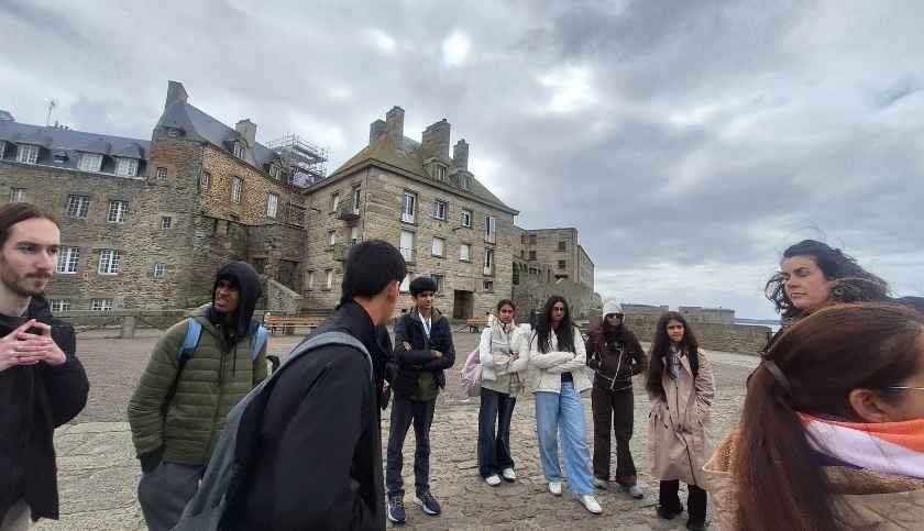 grade-9-and-11-french-trip-8